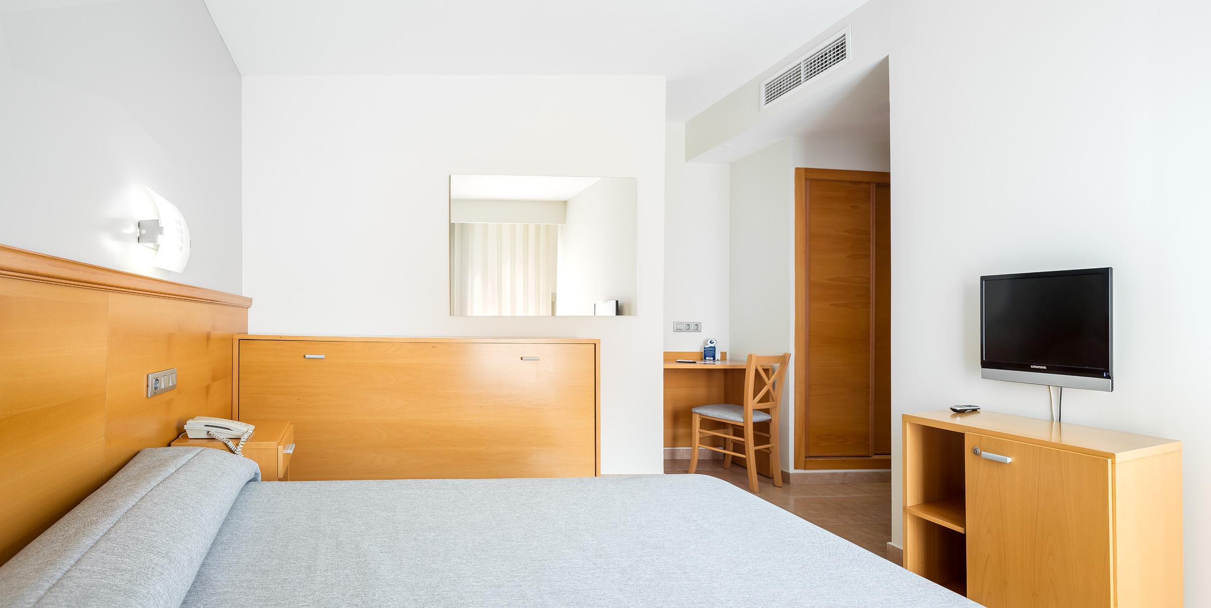 Hotel Rh Gijon & Spa Гандія Екстер'єр фото