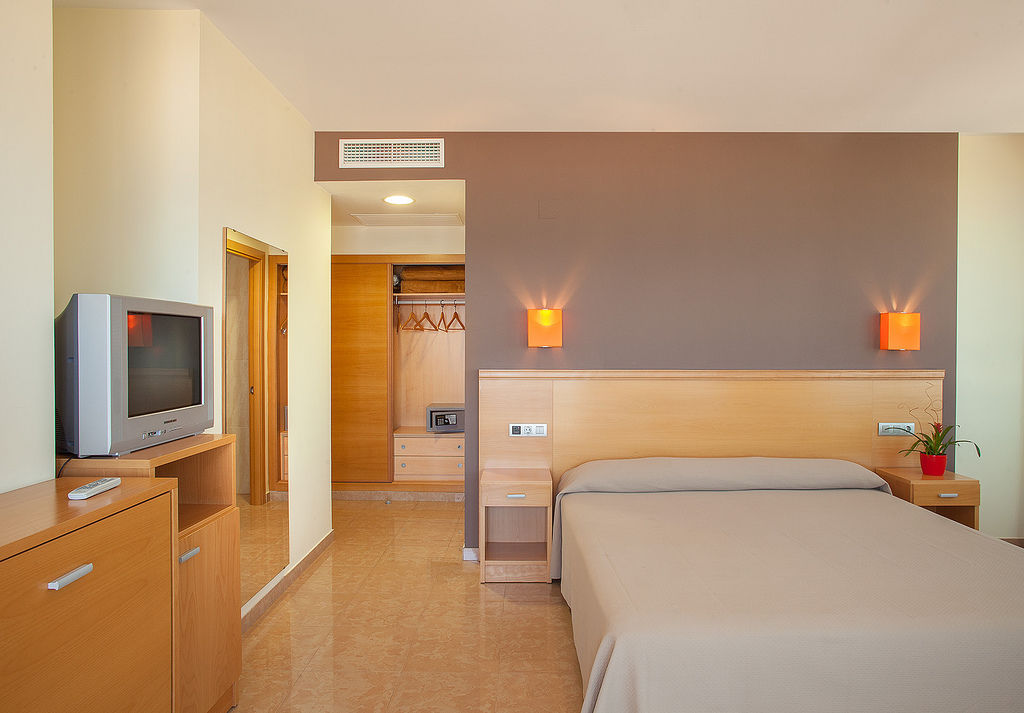 Hotel Rh Gijon & Spa Гандія Екстер'єр фото